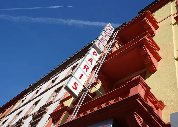 Little Paris 酒店 3*